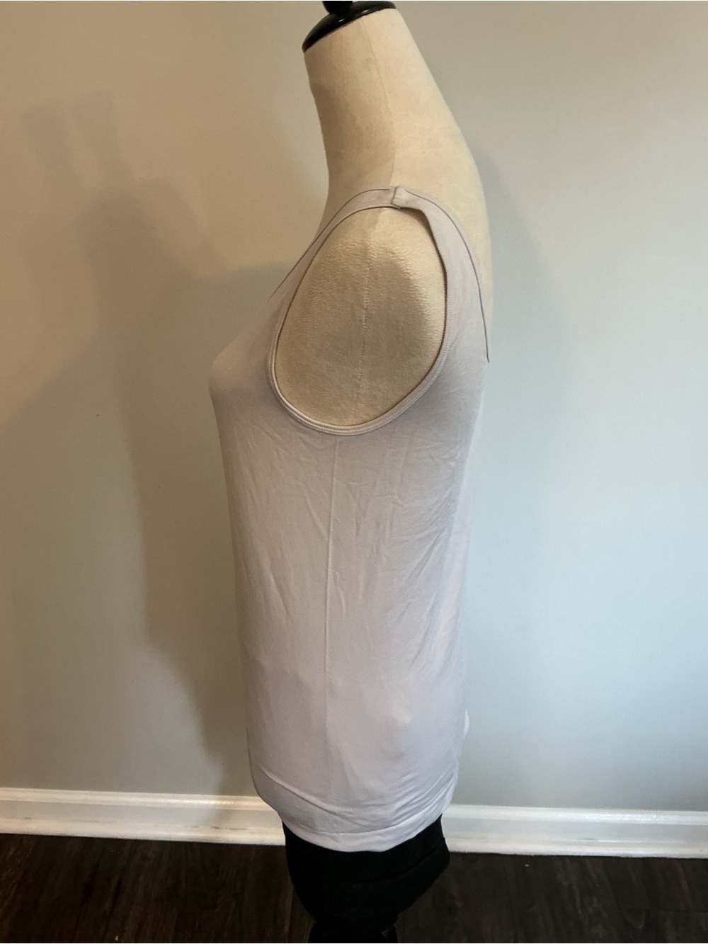 FOUR Piece Neutral Shapewear & Layering Cami Bundle! - Picture 13 of 16
